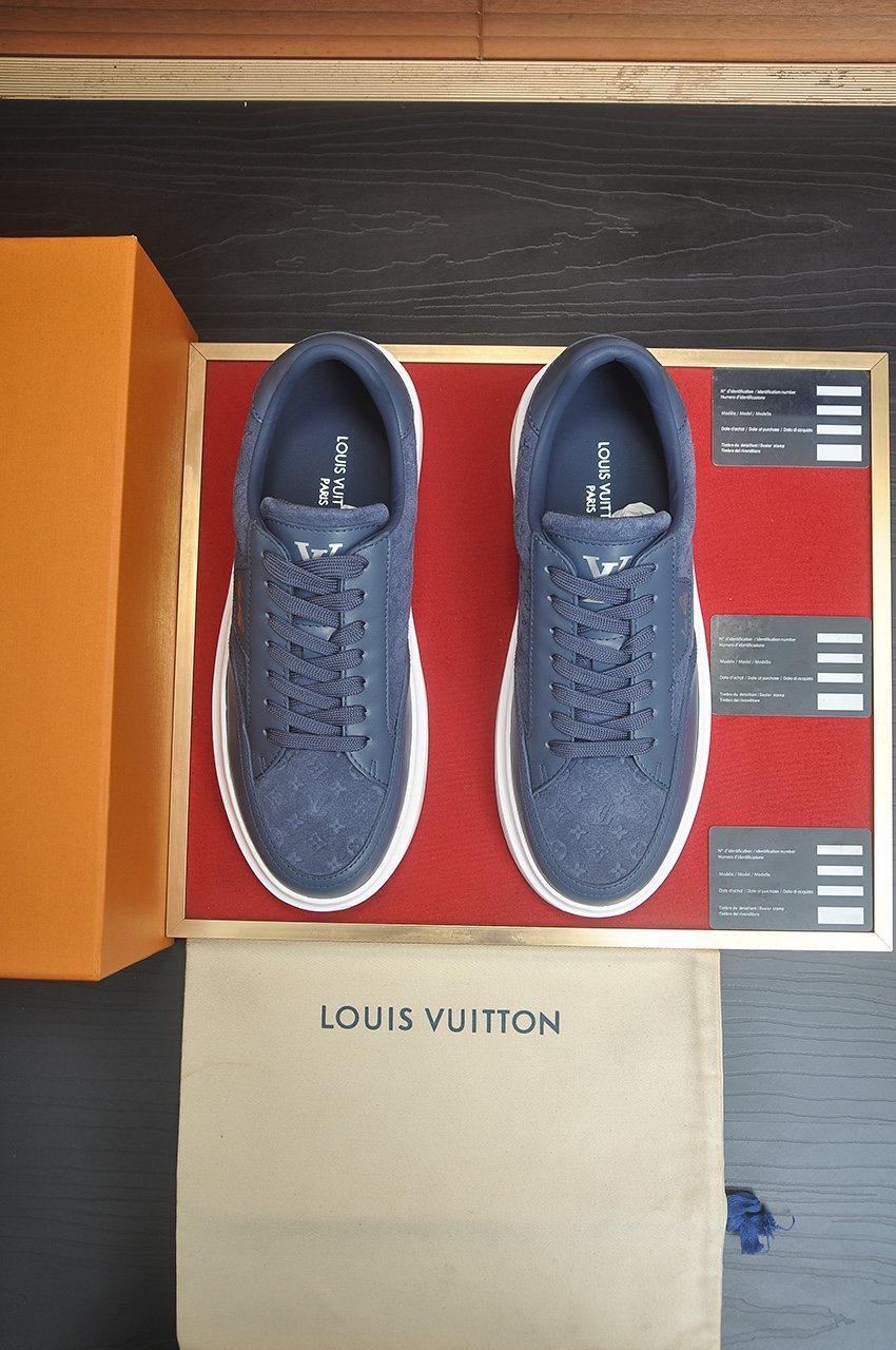 Louis Vuitton Textured Low-Top Sneakers